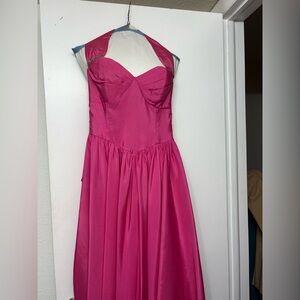 Elegant Pink Halter Dress
